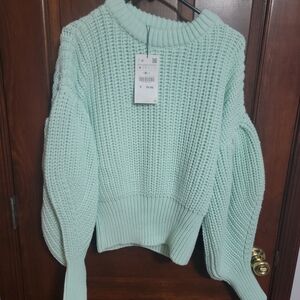 Zara Light Green Women's Crew Neck Sweater
